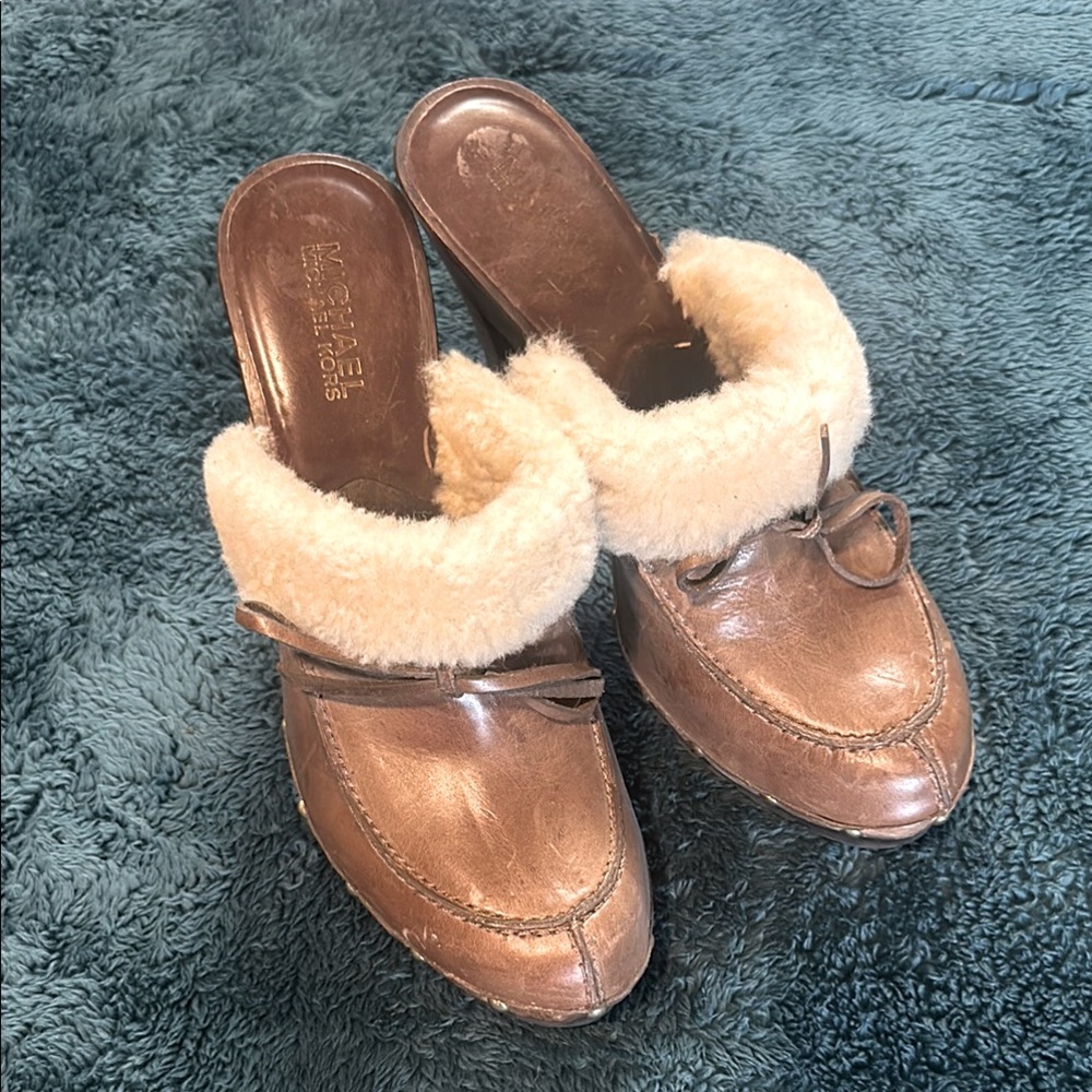 Michael Kors Women's Brown Slip-On Shoes with Cream Faux Fur Trim